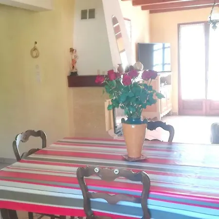 Holiday Hameau De Roquemaurel Oust