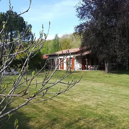 Holiday Hameau De Roquemaurel Oust